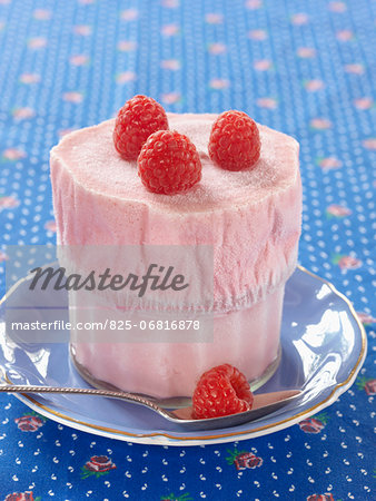 Raspberry ice cream soufflé Raspberry ice cream soufflé