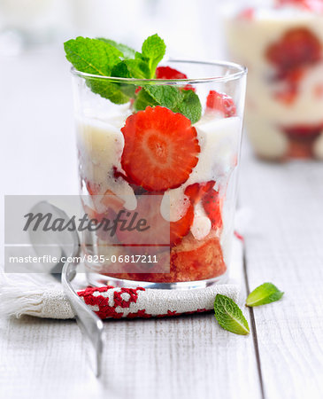 Fraisier-style Verrine