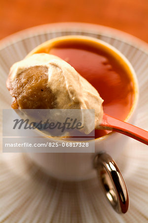 Chestnut capuccino cream dessert Chestnut capuccino cream dessert