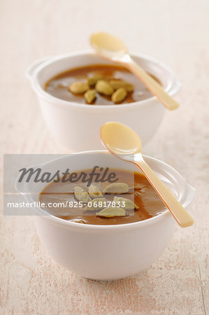 Coffee and cardamom cream dessert Coffee and cardamom cream dessert