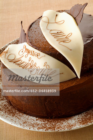 Cake with Nutella inscriptions