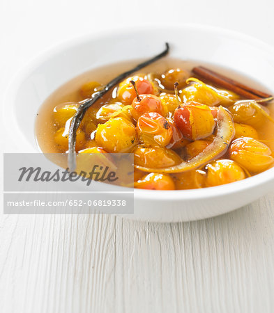 Spicy stewed mirabelle plums in their syrup Spicy stewed mirabelle plums in their syrup