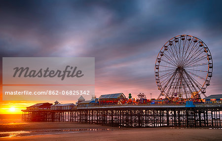 Europe, England, Lancashire, Blackpool, Blackpool Central Pier