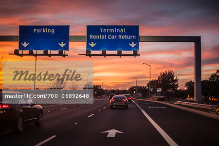 signs to terminal parking, Austin Bergstrom Airport (AUS), Austin, Texas, USA