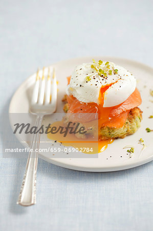 A courgette fritter with smoked salmon and a poached egg