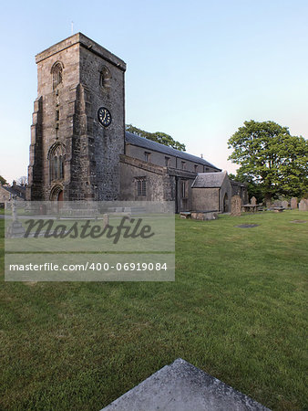 Dating from about 1450 the parish church of St Andrew in Slaidburn was built in the Perpendicular style; the powerful stone tower contrasts with the long, low, rendered walls of the nave and aisles. It was designated a Grade I listed building by English Heritage in 1954. of the nave and aisles. It was designated a Grade I listed building by English Heritage in 1954.