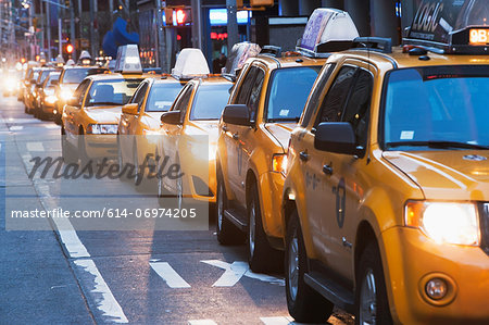 Queue of yellow taxis, New York City, USA