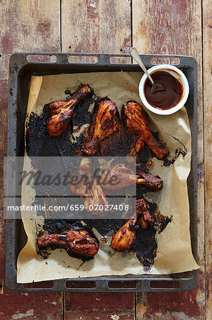 Memphis drumsticks with barbecue sauce