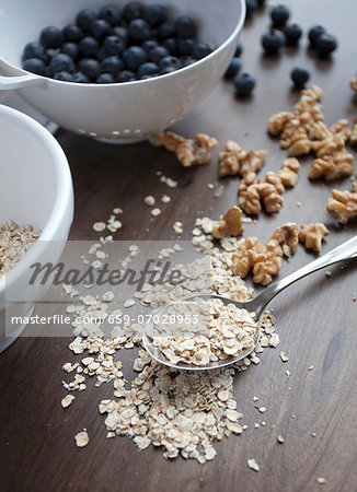 Muesli ingredients: porridge oats, walnuts and blueberries Muesli ingredients: porridge oats, walnuts and blueberries