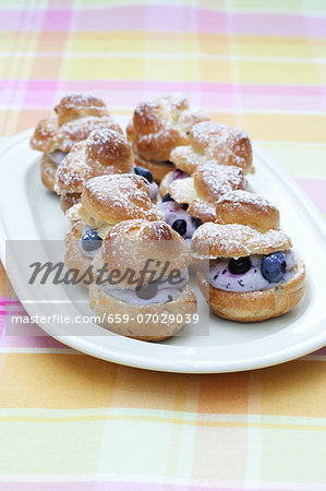 Profiteroles filled with blueberries and quark