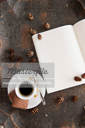 Espresso with biscuits