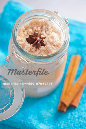 Cinnamon and anise bath salt - cosmetics made in kitchen