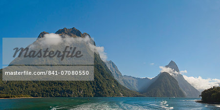 Mitre Peak panorama, Milford Sound, Fiordland National Park, UNESCO World Heritage Site, South Island, New Zealand, Pacific