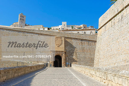 Fortified Ibiza Old Town (Dalt Vila), UNESCO World Heritage Site, Ibiza, Balearic Islands, Spain, Europe