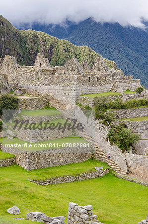 Machu Picchu, UNESCO World Heritage Site, near Aguas Calientes, Peru, South America