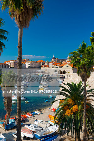 Old Harbour and Town (Stari Grad), UNESCO World Heritage Site, Dubrovnik, Dalmatia, Croatia, Europe