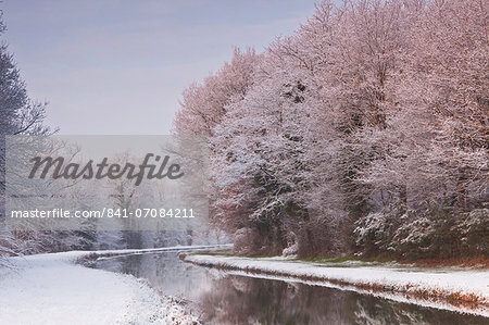 The Canal de Berry after a snow shower, Loir-et-Cher, Centre, France, Europe