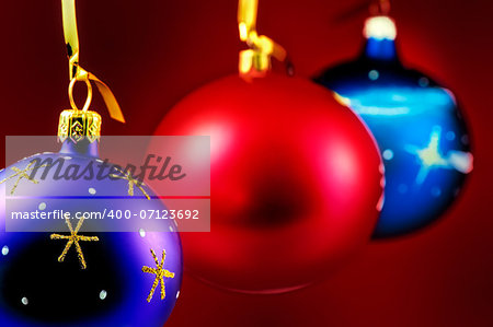 Hanging Christmas Ornaments