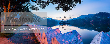 Kandy Lake and the Clouds Wall (Walakulu Wall) at sunrise, Kandy, Central Province, Sri Lanka, Asia