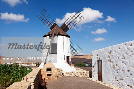 Windmill museum (Centro de Interpretacion de los Molinos), Tiscamanita, Fuerteventura, Canary Islands, Spain, Europe Windmill museum (Centro de Interpretacion de los Molinos), Tiscamanita, Fuerteventura, Canary Islands, Spain, Europe