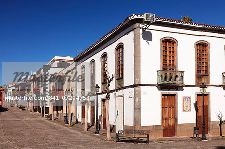 Street with traditional wooden balconies, Teror, Gran Canaria, Canary Islands, Spain, Atlantic, Europe Street with traditional wooden balconies, Teror, Gran Canaria, Canary Islands, Spain, Atlantic, Europe