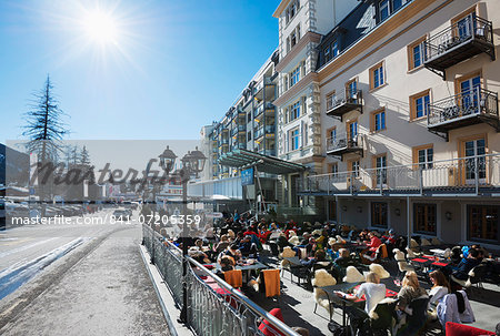Apres ski bar, Davos, Graubunden, Swiss Alps, Switzerland, Europe