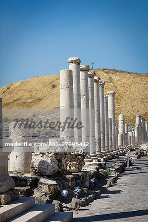 Ruins of the Roman-Byzantine city of Scythopolis, Tel Beit Shean National Park, Beit Shean, Israel, Middle East