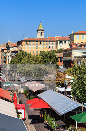 Outdoor restaurants set up in Cours Saleya, Nice, Alpes Maritimes, Provence, Cote d'Azur, French Riviera, France, Europe