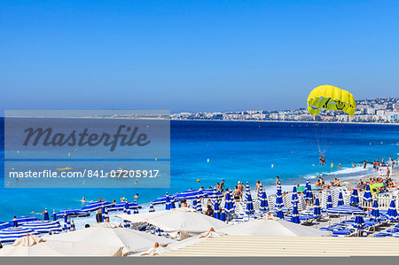Beach scene, Nice, Alpes Maritimes, Provence, Cote d'Azur, French Riviera, France, Mediterranean, Europe Beach scene, Nice, Alpes Maritimes, Provence, Cote d'Azur, French Riviera, France, Mediterranean, Europe