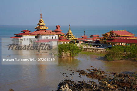 Paya Yele, monastery, floating temple, Kyaikkami, Mawlamyine (Moulmein) area, Mon State, Myanmar (Burma), Asia