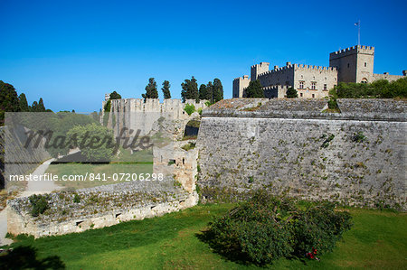 Fortress and Palace of the Grand Masters, UNESCO World Heritage Site, Rhodes City, Rhodes, Dodecanese, Greek Islands, Greece, Europe