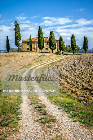 An image of a beautiful house in Tuscany Italy