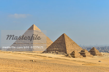 Pyramids of Giza, Giza, Cairo, Egypt, Africa