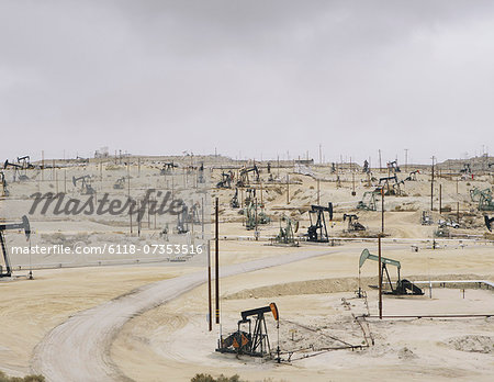 Oil rigs and wells in the Midway-Sunset shale oil fields, the largest in California