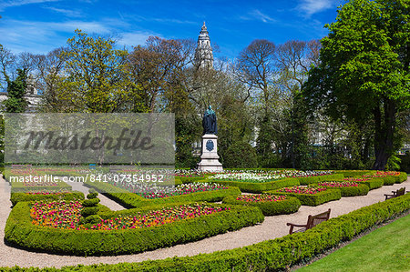 Statue of John 3rd Marquess of Bute Formal Garden, Cardiff, Wales, United Kingdom, Europe Statue of John 3rd Marquess of Bute Formal Garden, Cardiff, Wales, United Kingdom, Europe