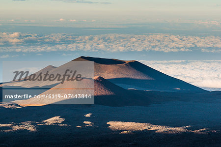 Volcanic cones on top of Mauna Kea, Big Island, Hawaii, United States of America, Pacific