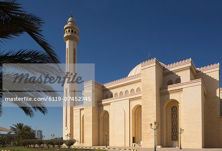 Al Fateh Grand Mosque, Manama, Bahrain, Middle East