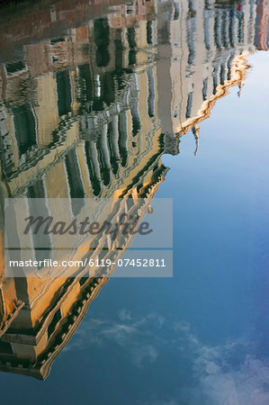 Reflection of houses in a still canal in the Dorsoduro area, Venice, UNESCO World Heritage Site, Veneto, Italy, Europe