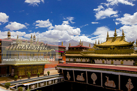 Jokhang Temple, the most revered religious structure, Lhasa, Tibet, China, Asia