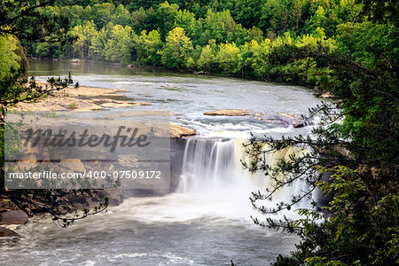 Scenic view of Cumberland falls in southern Kentucky in spring