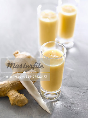 Coconut-ginger smoothies