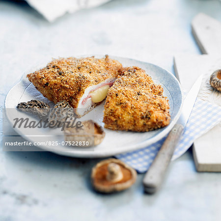 Escalope Cordon-bleu with mushrooms