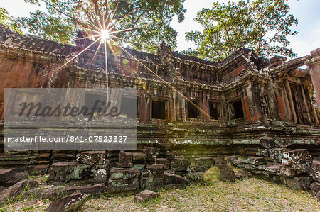 Sunrise over Angkor Wat, Angkor, UNESCO World Heritage Site, Siem Reap Province, Cambodia, Indochina, Southeast Asia, Asia