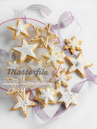 Star shaped iced Christmas biscuits