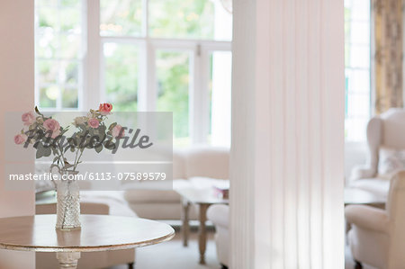 Rose bouquet on table in luxury living room