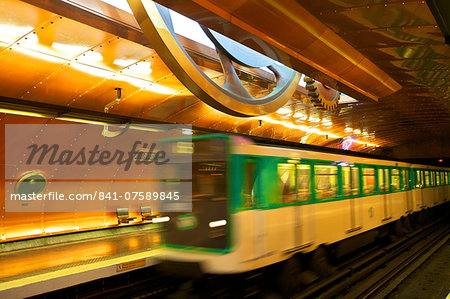 Arts Et Metiers Metro Station, Paris, France, Europe Arts Et Metiers Metro Station, Paris, France, Europe