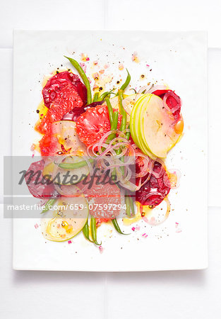 Vegetable salad with apple, grapefruit and onions Vegetable salad with apple, grapefruit and onions