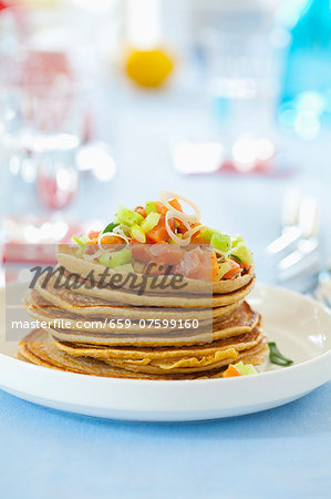 Wholemeal pancakes with salmon and cucumber salad Wholemeal pancakes with salmon and cucumber salad