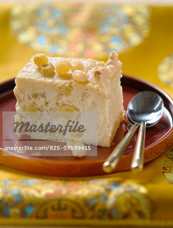 Vatrouchka,Russian raisin cheesecake