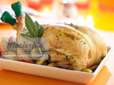 Roast turkey with chestnuts and apples